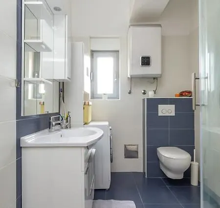 شقة Apartman Seaside Etta